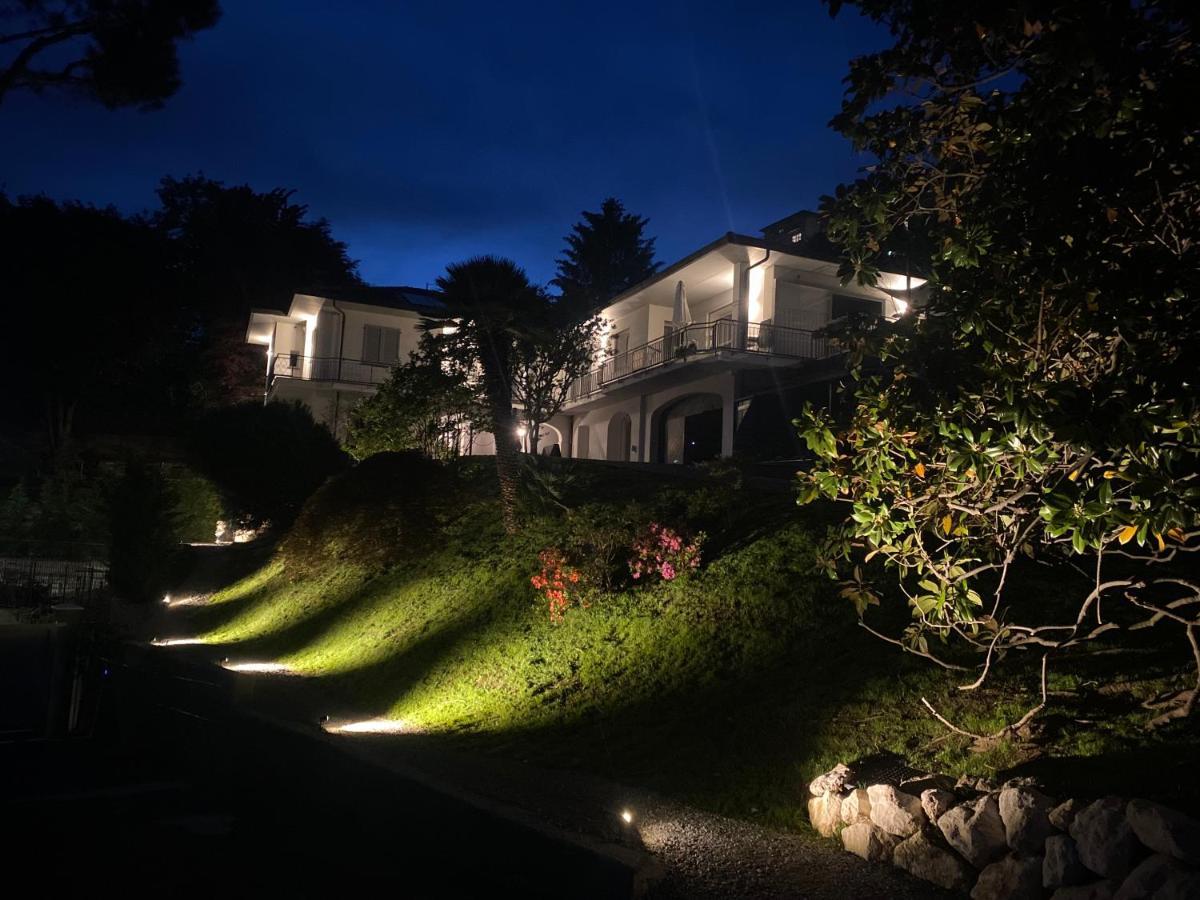 I Faggi Rossi - Red Beech Trees Villa โกโม ภายนอก รูปภาพ
